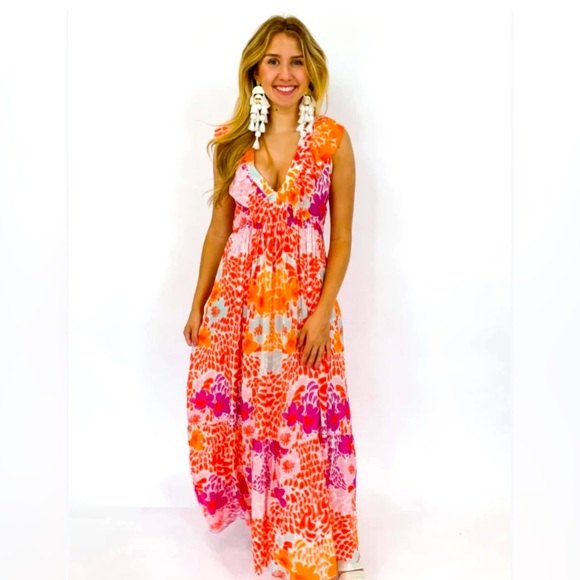 Oliphant Floral Print V-Neck Maxi Dress - Picture 2 of 3